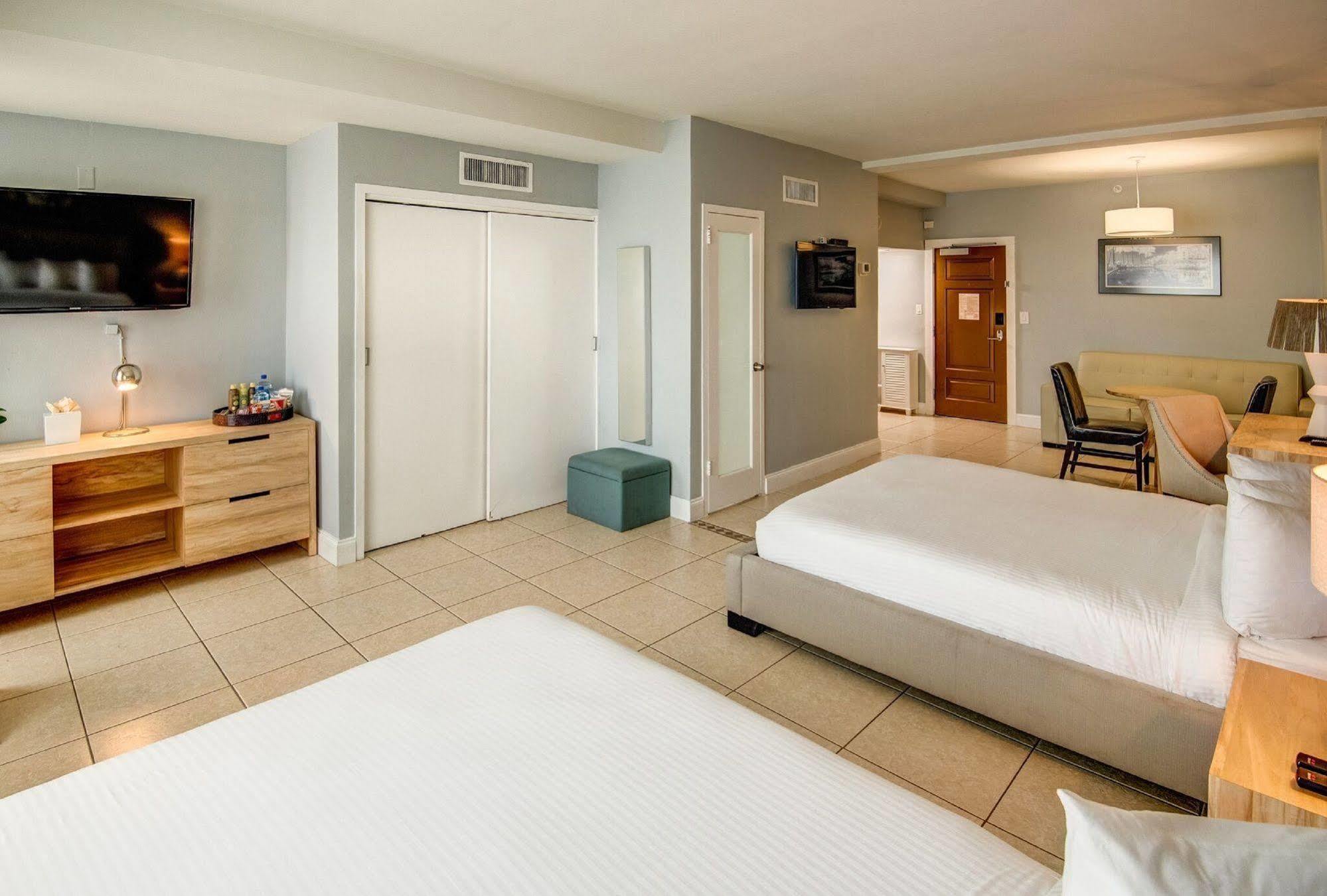 วิลลา แอท เชลบอร์น Hotel ไมอามีบีช ภายนอก รูปภาพ